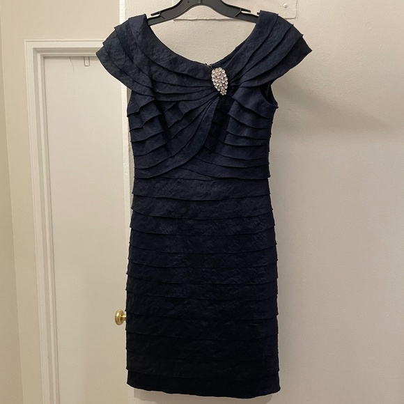 London Times Evening Dress- Blue 4P - Picture 1 of 5